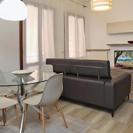 Apartment Alighieri *